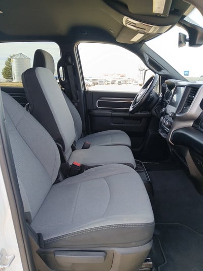 2024 RAM 3500 Big Horn Crew Cab 4x4 8' Box