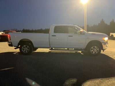 2024 RAM 3500 Big Horn Crew Cab 4x4 8' Box