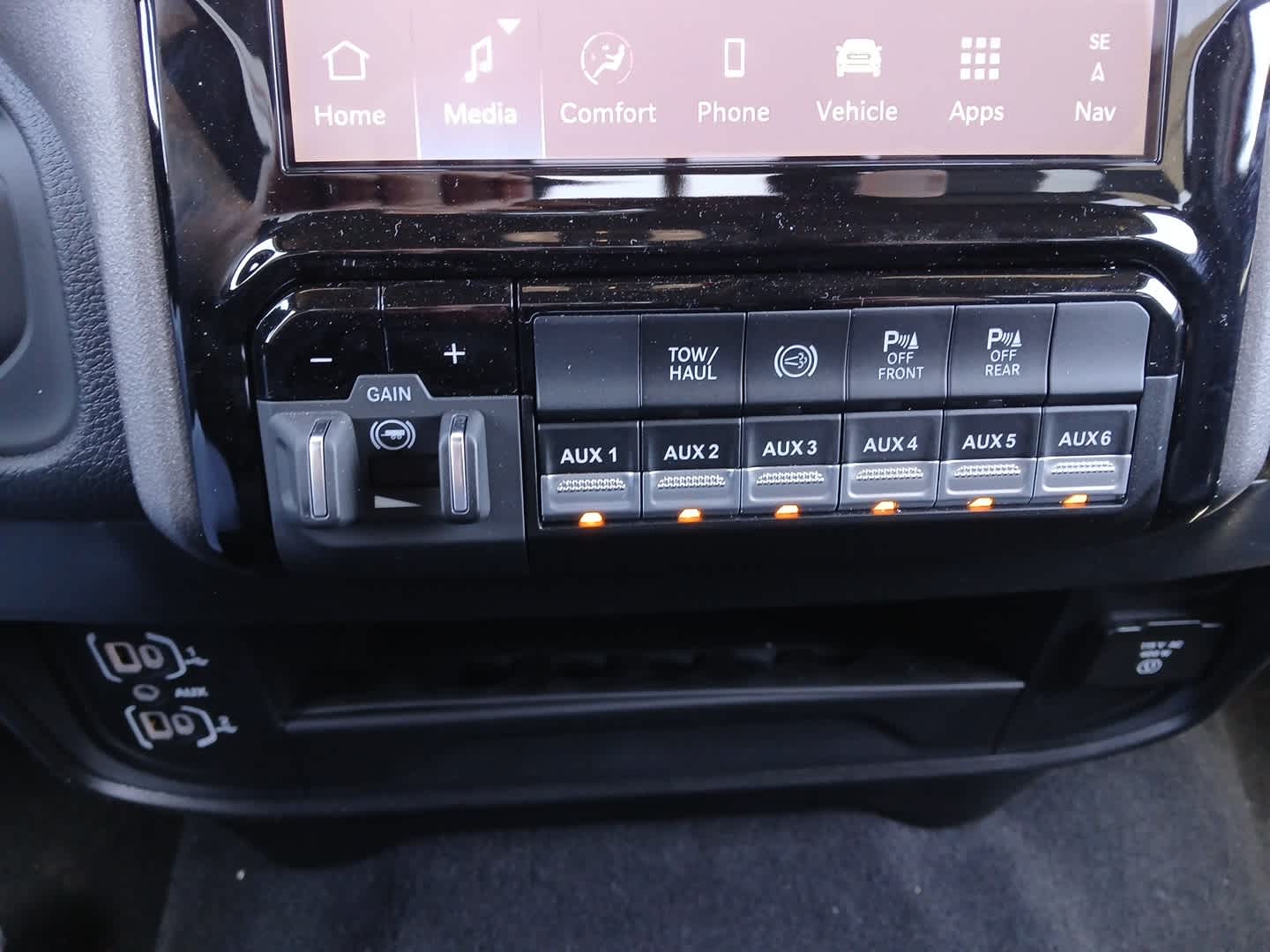 2026 RAM Ram 2500 RAM 2500 WARLOCK CREW CAB 4X4 6'4' BOX