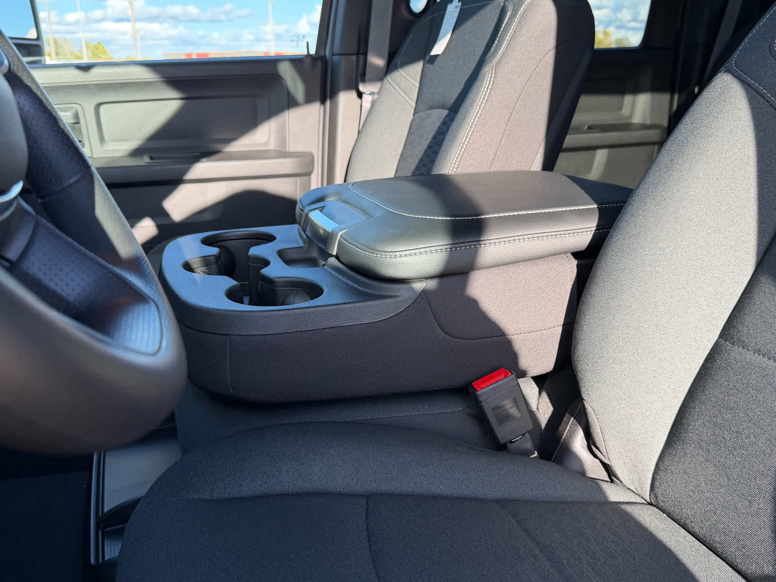 2026 RAM Ram 2500 RAM 2500 TRADESMAN CREW CAB 4X4 6'4' BOX