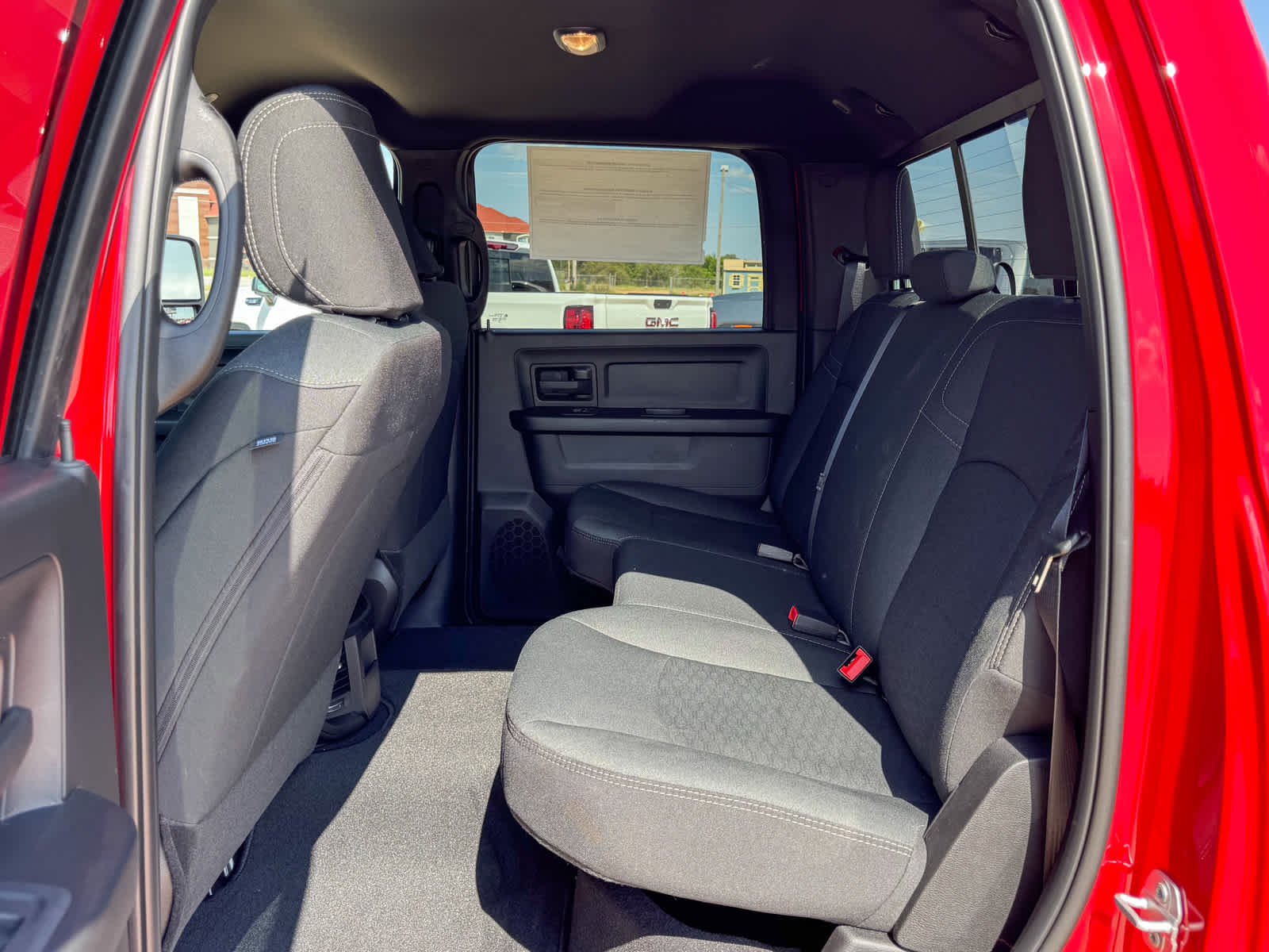 2026 RAM Ram 2500 RAM 2500 TRADESMAN CREW CAB 4X4 6'4' BOX