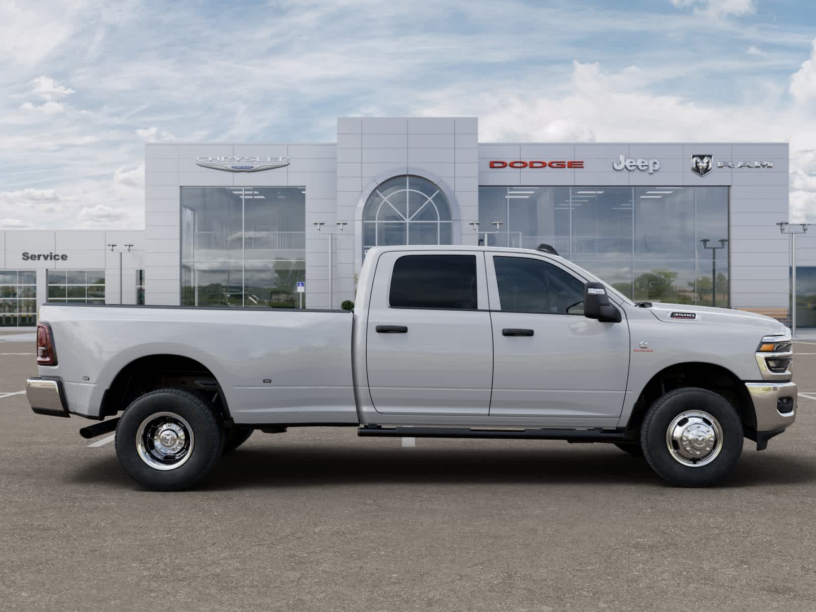 2026 RAM Ram 3500 RAM 3500 TRADESMAN CREW CAB 4X4 8' BOX