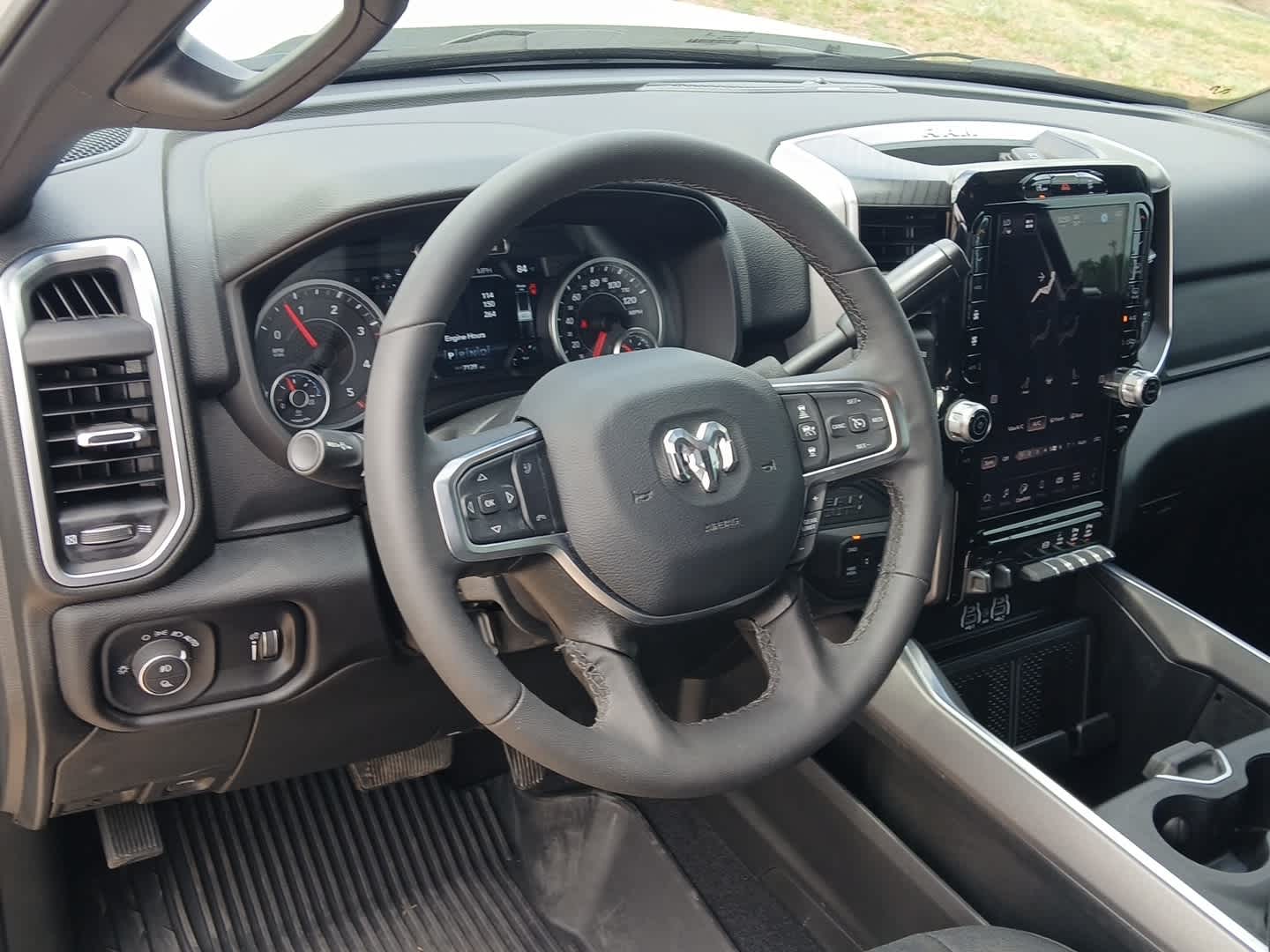 2025 RAM 3500 Big Horn Crew Cab 4x4 8' Box