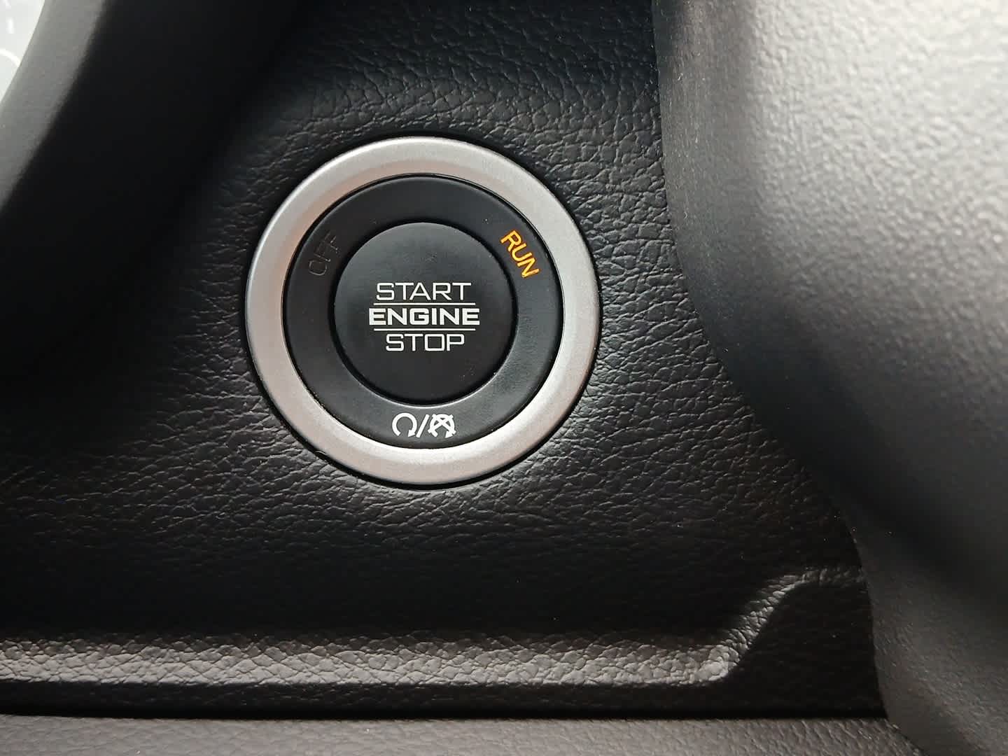 2025 RAM 3500 Big Horn Crew Cab 4x4 8' Box