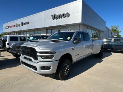 2026 RAM Ram 3500 RAM 3500 LARAMIE CREW CAB 4X4 8' BOX