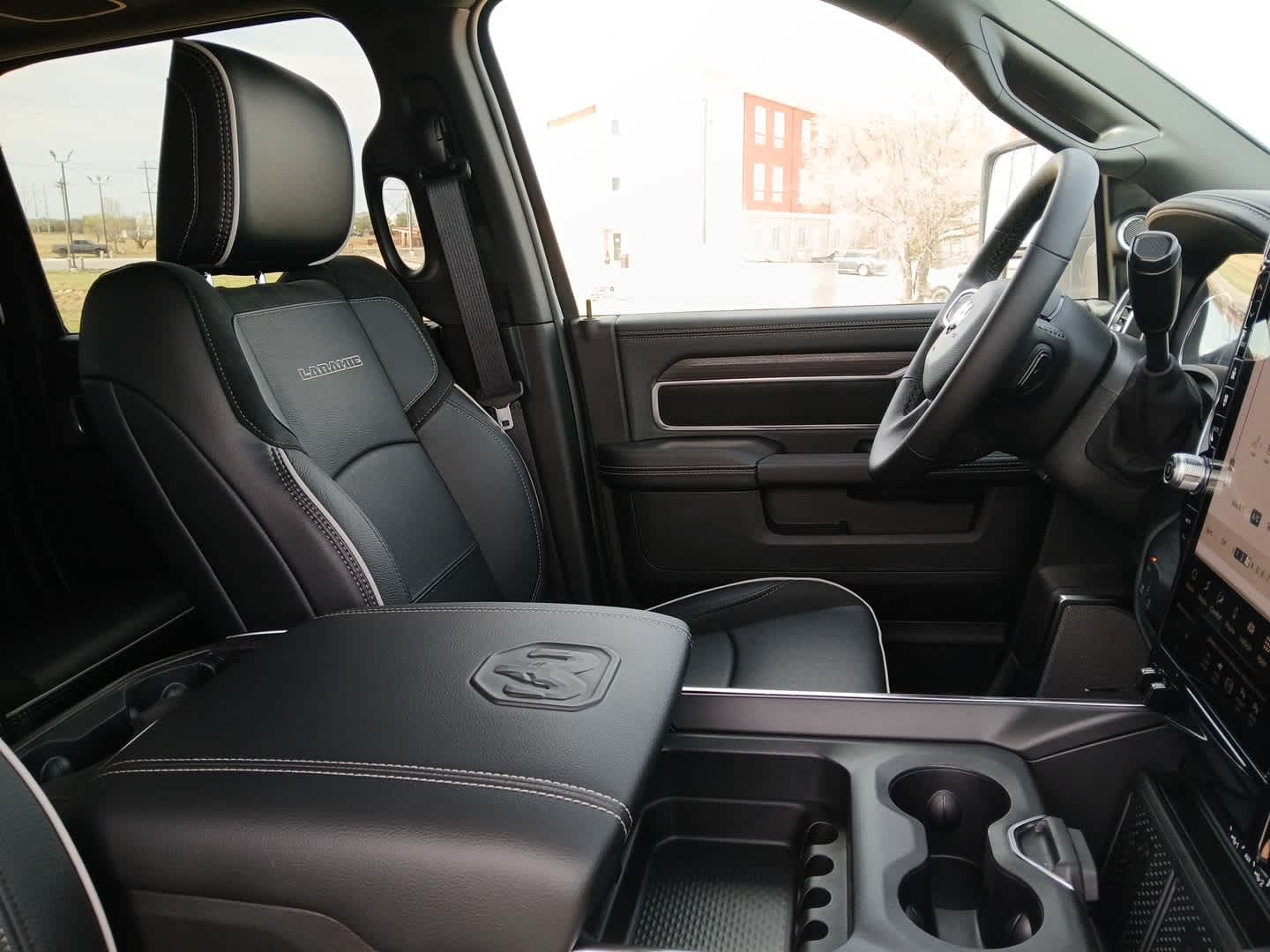 2026 RAM Ram 3500 RAM 3500 LARAMIE MEGA CAB 4X4 6'4' BOX