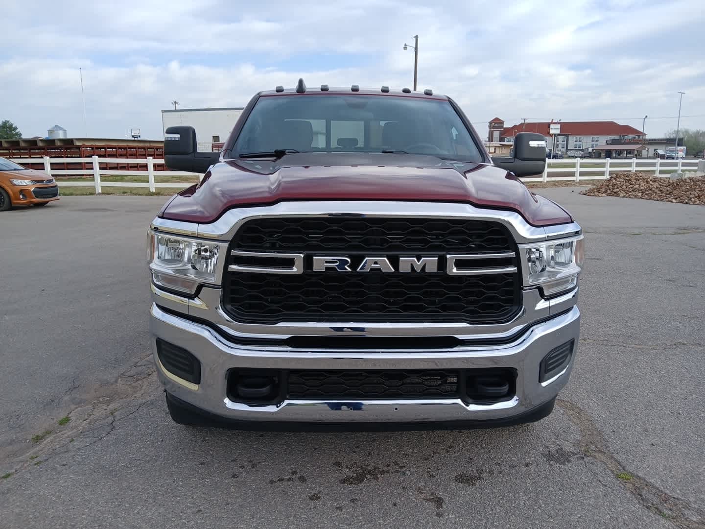 2023 RAM Ram 2500 Tradesman Crew Cab 4x4 6'4' Box