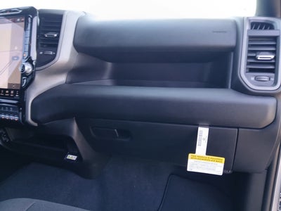 2026 RAM Ram 2500 RAM 2500 BLACK EXPRESS CREW CAB 4X4 6'4' BOX