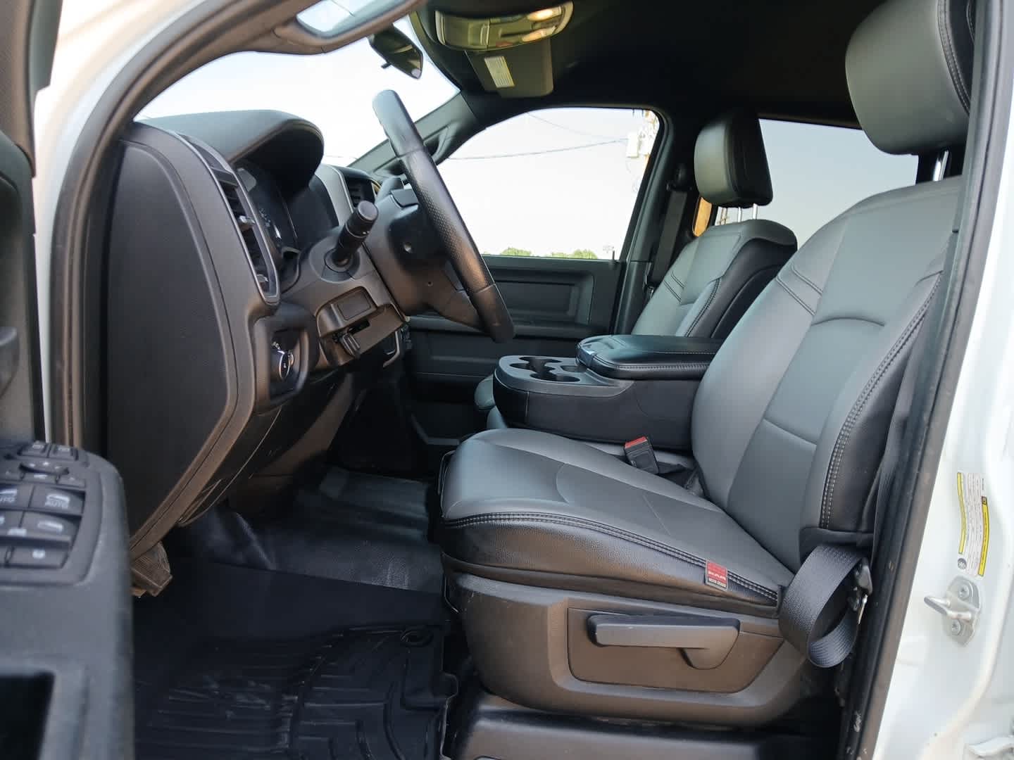 2024 RAM Ram 2500 Tradesman Crew Cab 4x4 8' Box