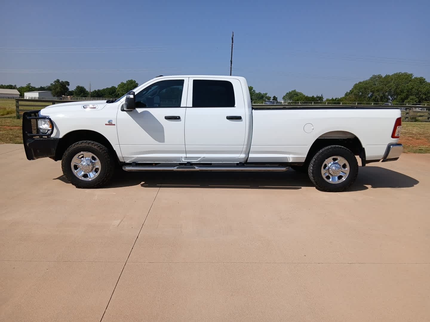 2024 RAM Ram 2500 Tradesman Crew Cab 4x4 8' Box