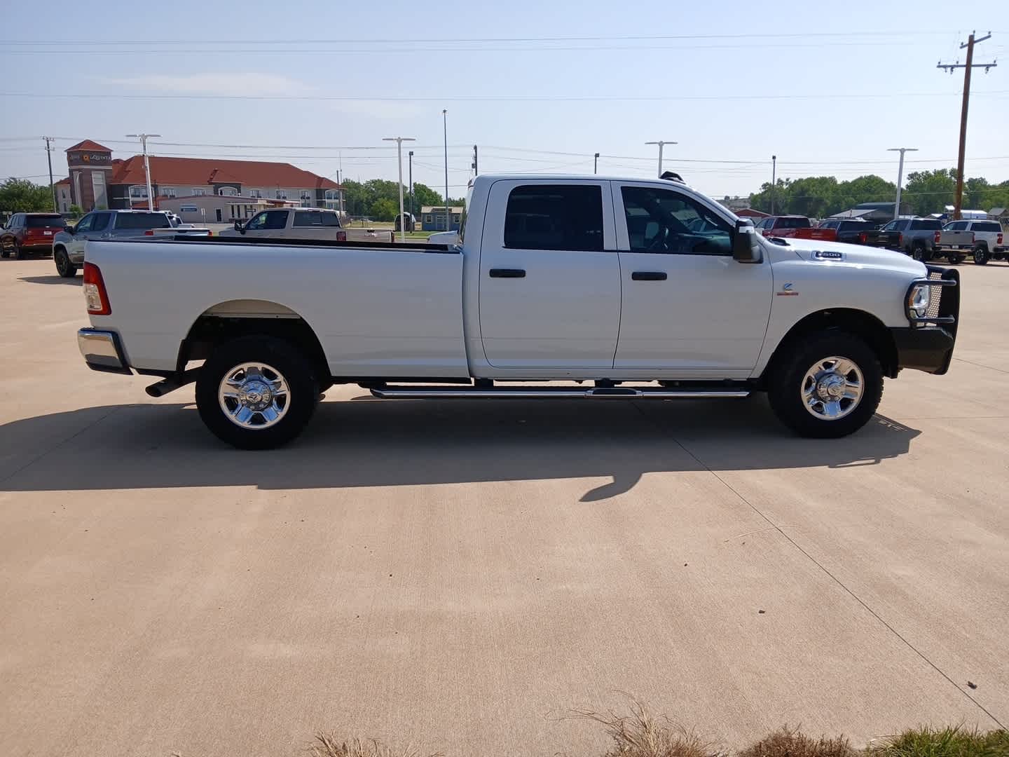 2024 RAM Ram 2500 Tradesman Crew Cab 4x4 8' Box
