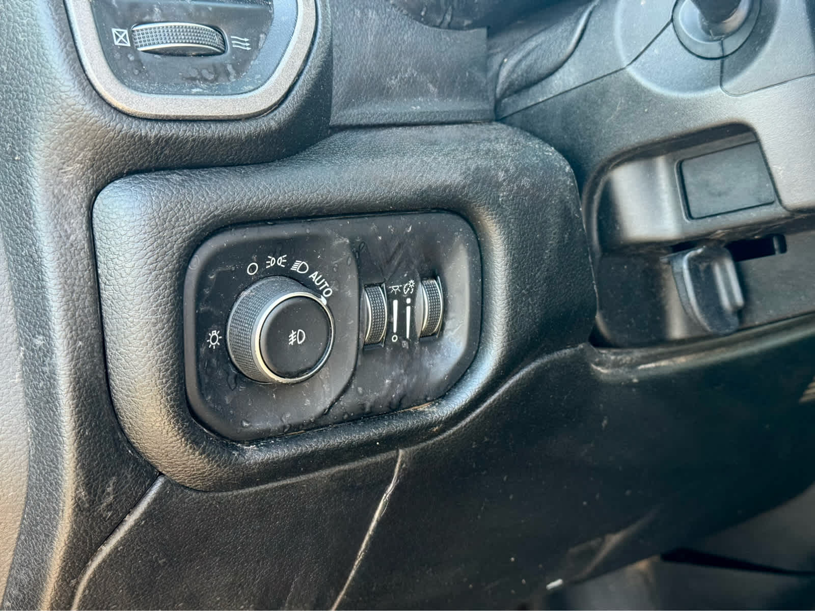 2019 RAM 3500 Chassis Tradesman/SLT/Laramie/Limited