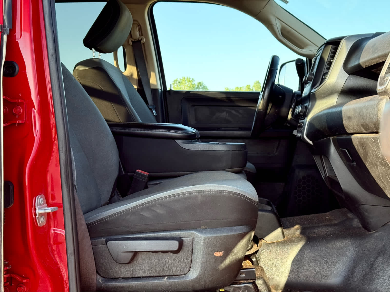 2019 RAM 3500 Chassis Tradesman/SLT/Laramie/Limited