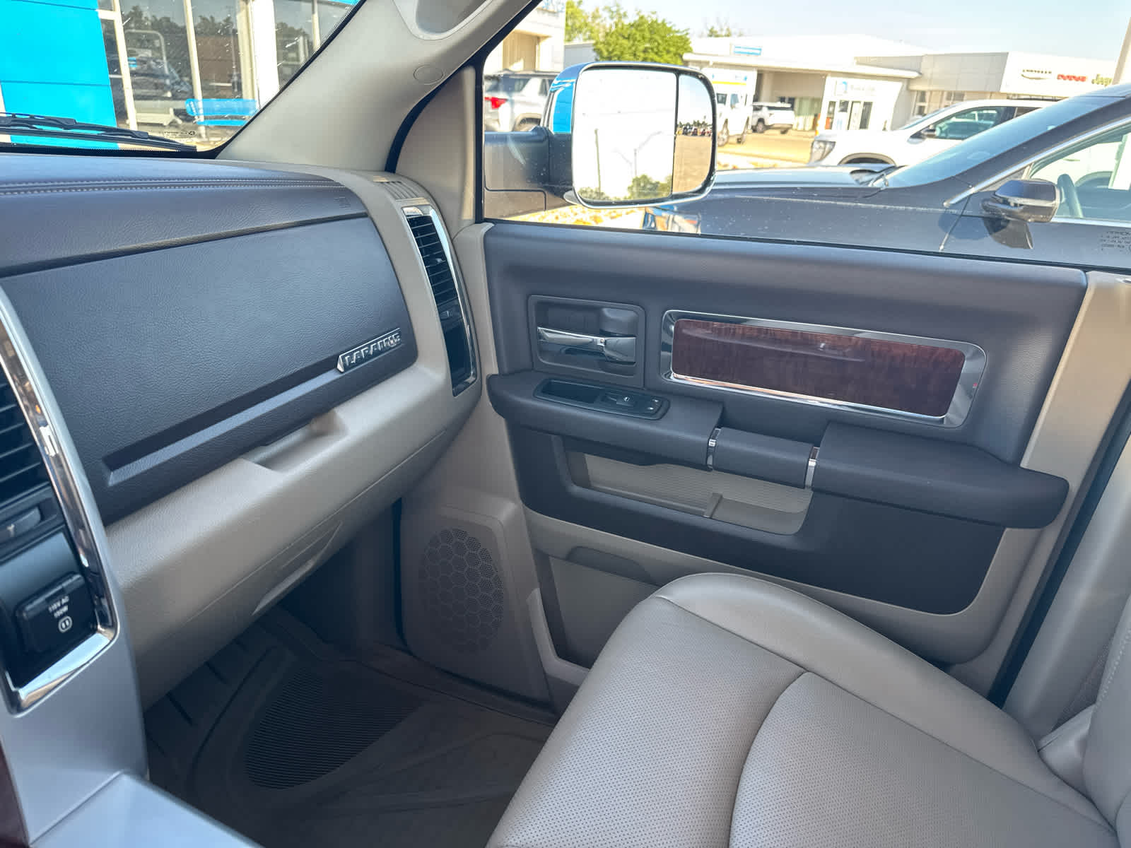 2011 RAM Ram 2500 Laramie