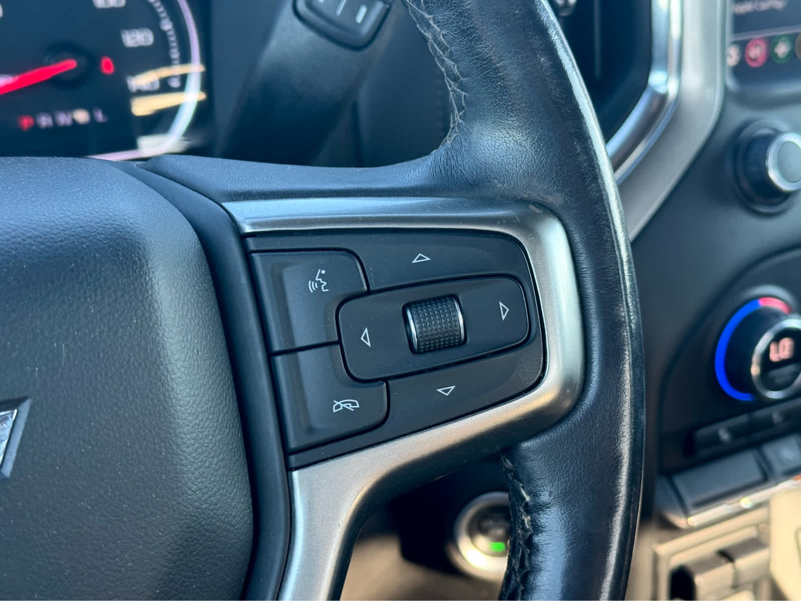 2022 Chevrolet Silverado 1500 LTD 4WD Crew Cab Short Bed RST