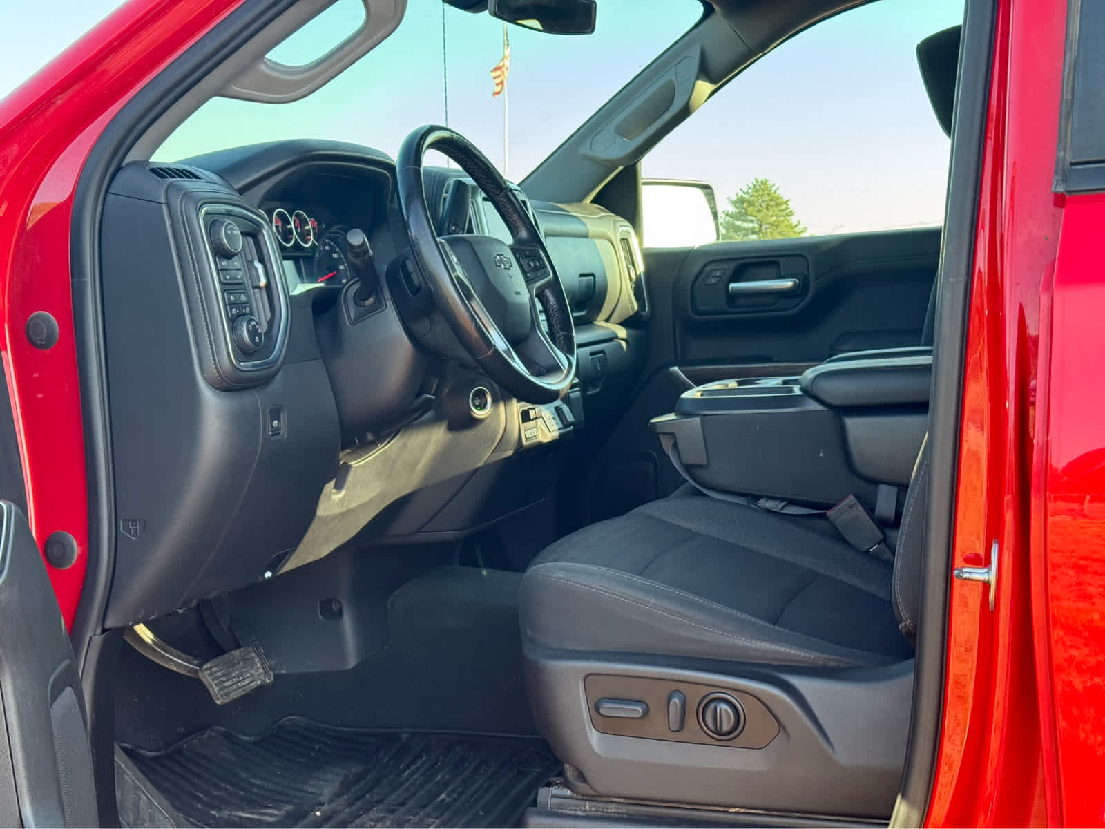 2022 Chevrolet Silverado 1500 LTD 4WD Crew Cab Short Bed RST