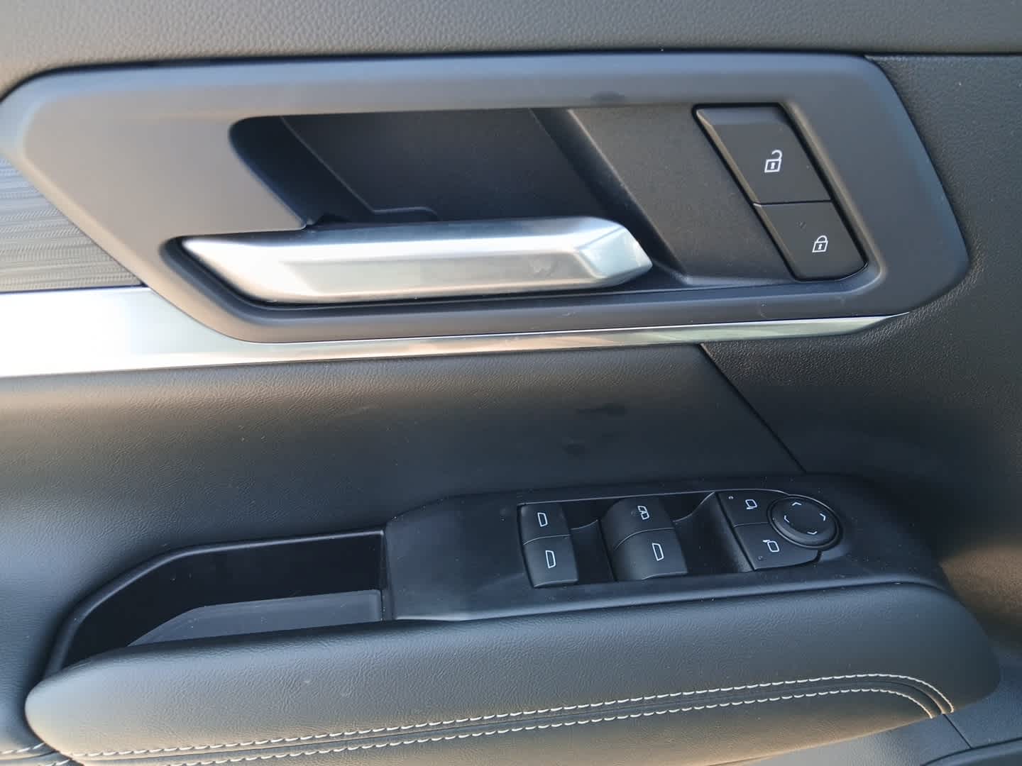 2026 GMC Terrain Elevation - Photo 13