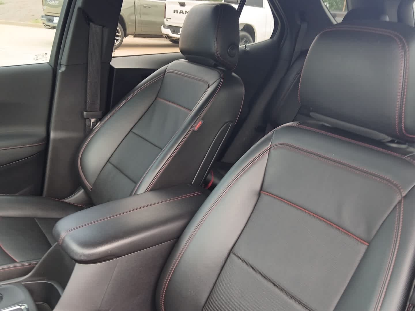 2023 Chevrolet Equinox FWD RS