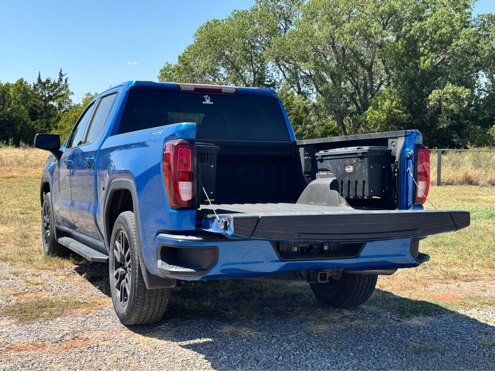 2022 GMC Sierra 1500 Elevation