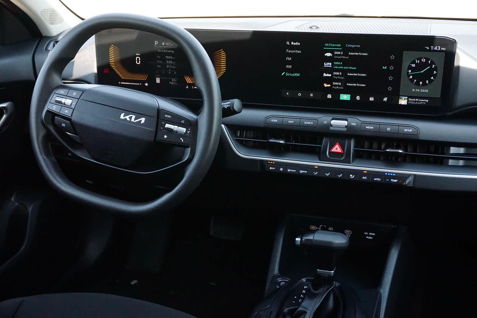 2026 Kia K4 LXS