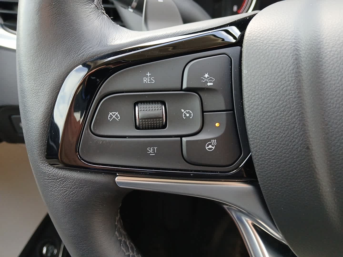 2023 Buick Enclave Essence FWD