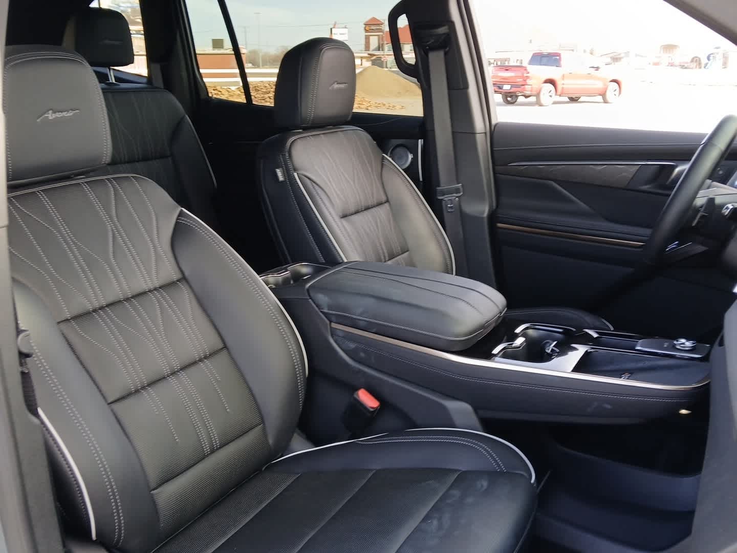 2025 Buick Enclave Avenir FWD