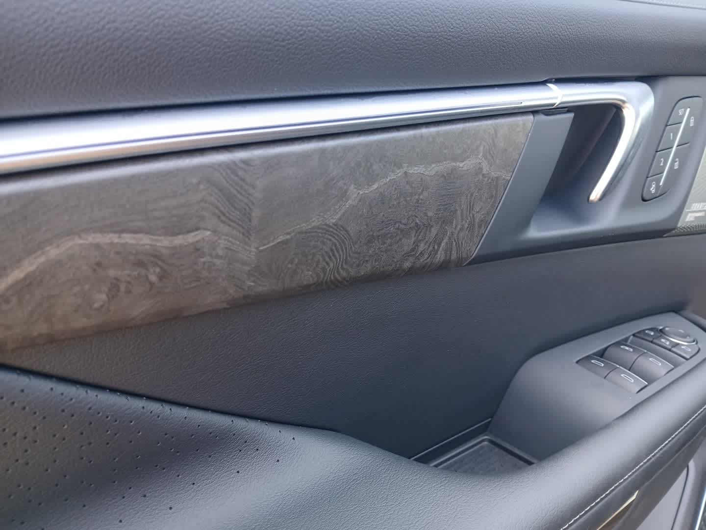 2025 Buick Enclave Avenir FWD