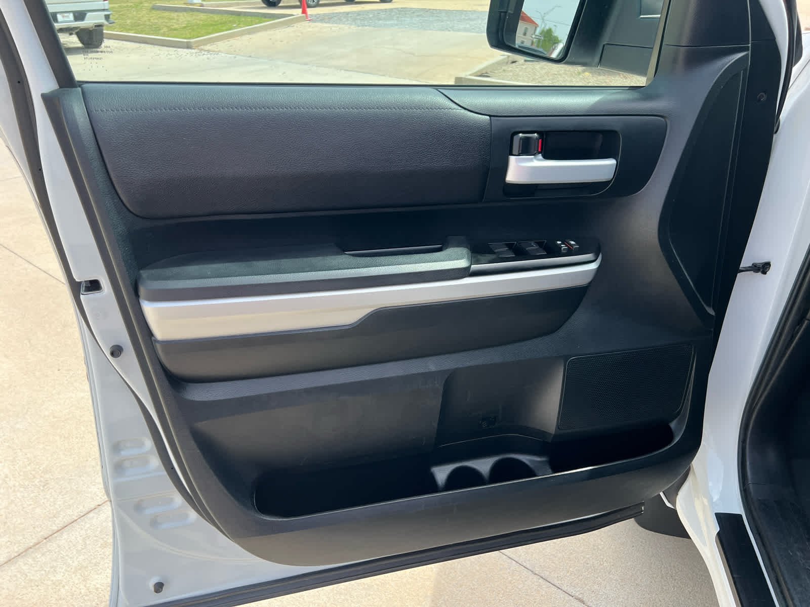 2016 Toyota Tundra SR5 4.6L V8