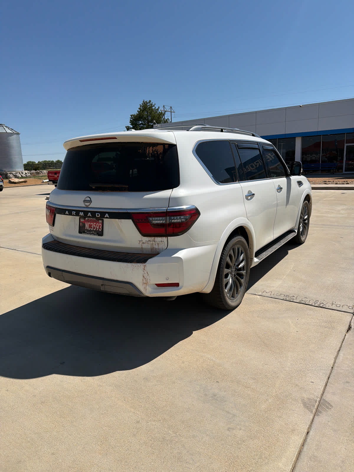 2023 Nissan Armada Platinum 2WD