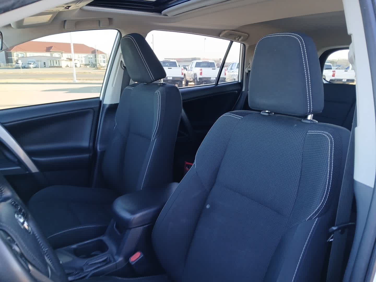 2018 Toyota RAV4 Hybrid XLE