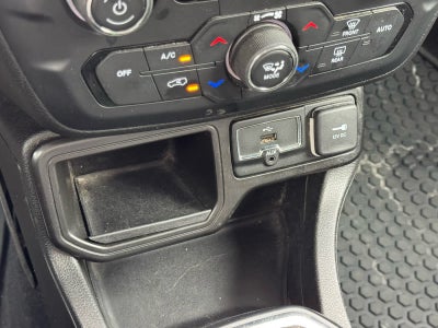 2020 Jeep Renegade Latitude FWD