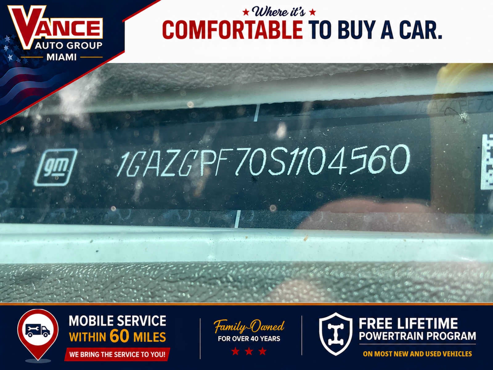 2025 Chevrolet Express Passenger LT