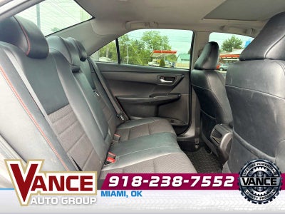 2017 Toyota Camry SE
