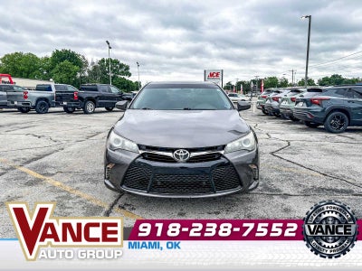 2017 Toyota Camry SE
