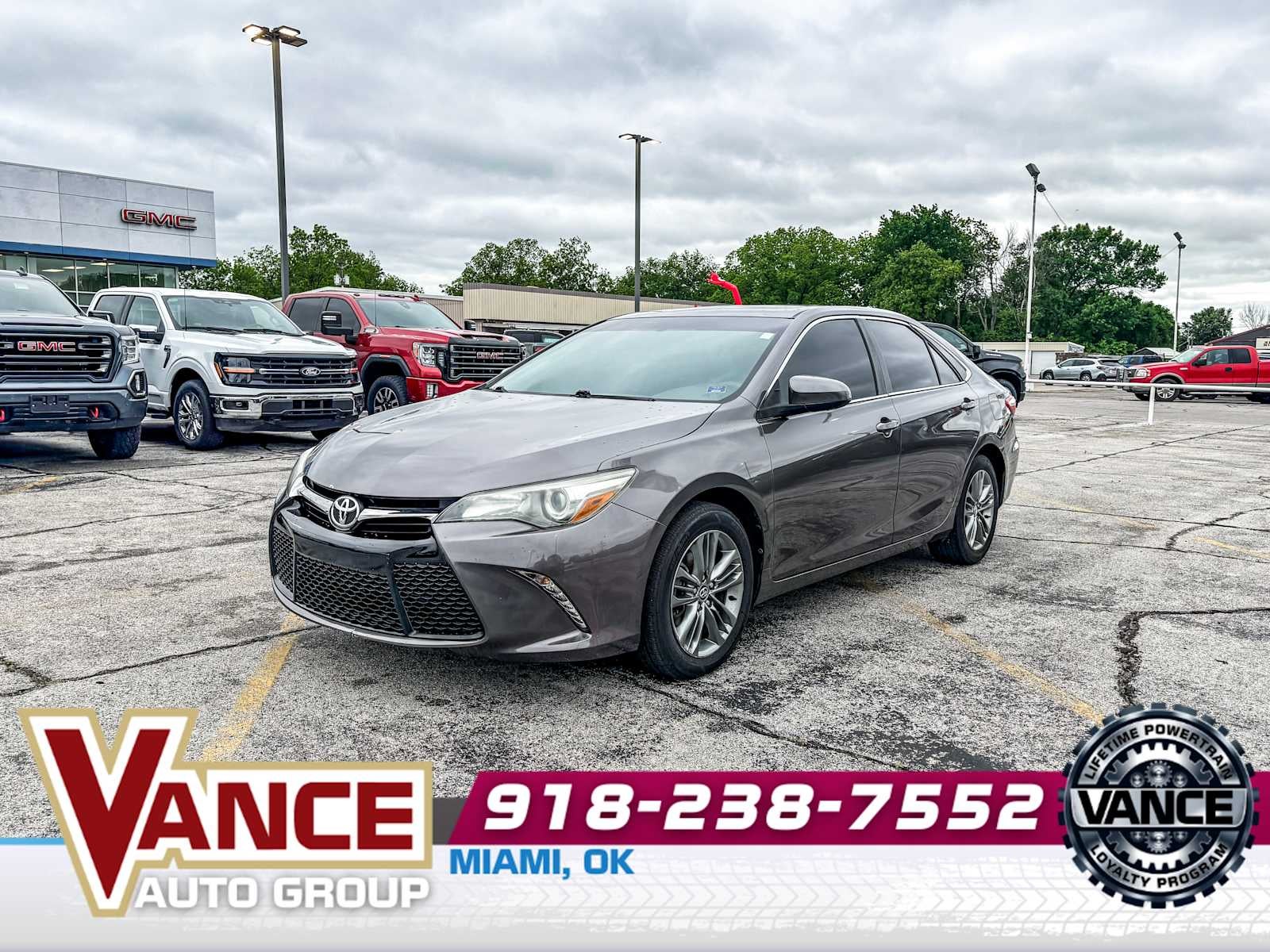 2017 Toyota Camry SE