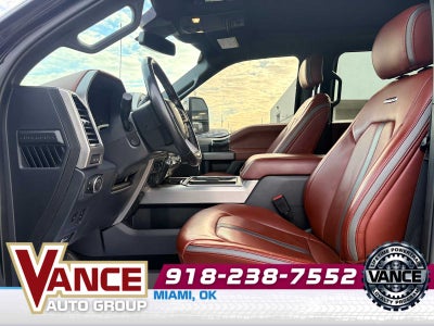 2022 Ford Super Duty F-350 DRW Platinum