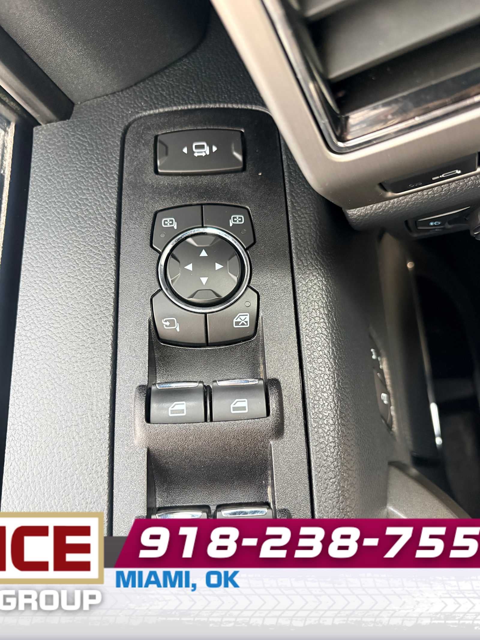 2022 Ford Super Duty F-350 DRW Platinum