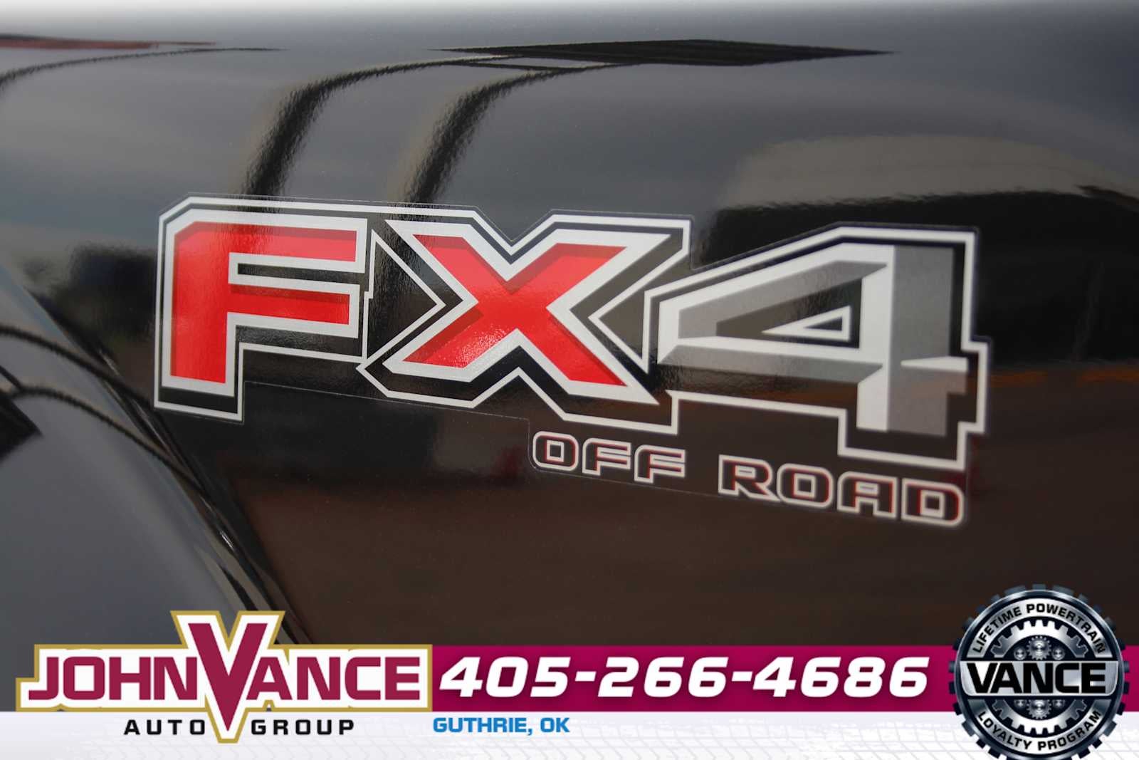 2024 Ford Super Duty F-350 DRW LARIAT