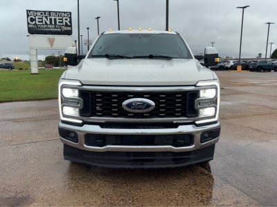 2023 Ford Super Duty F-350 DRW Pickup LARIAT