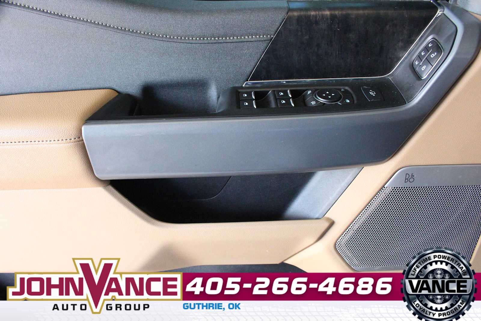 2024 Ford Super Duty F-350 DRW Pickup LARIAT