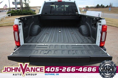 2022 Ford Super Duty F-450 DRW Platinum