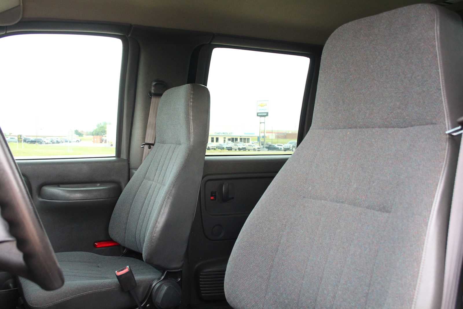 2005 GMC TC4500 Base